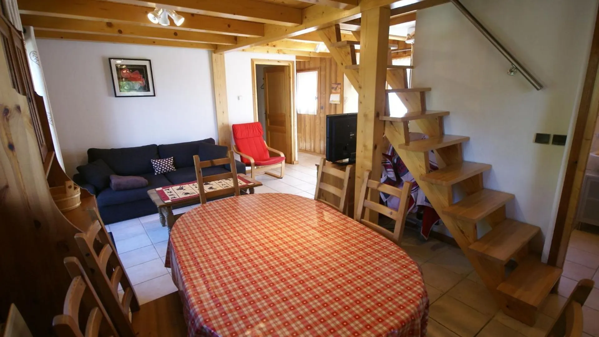 Peaceful Chalet In Les Houches With Mountain Views France